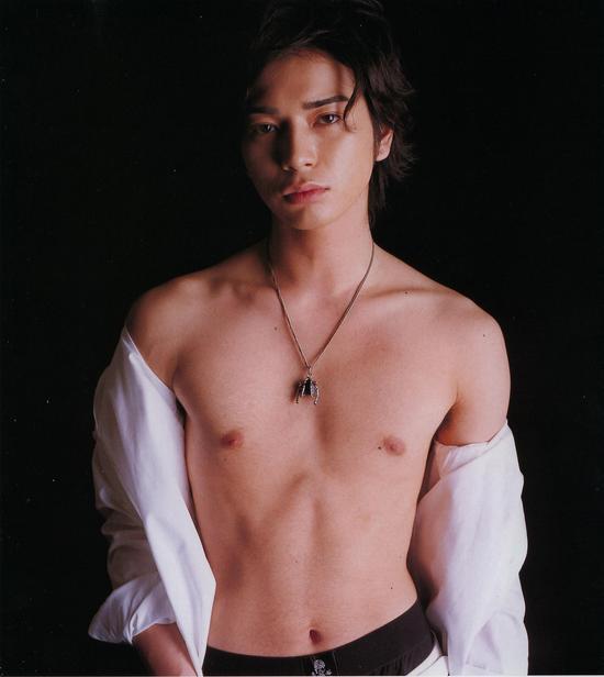 “最想被他拥抱的男星”排行 松本润夺冠