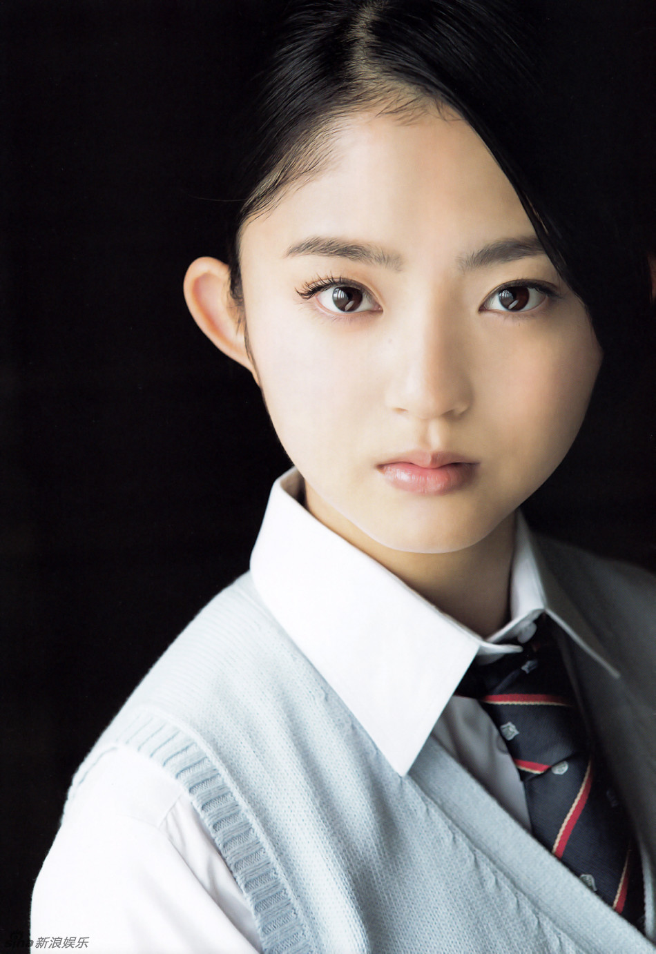 日本偶像组合欅坂46写真妹子清纯水嫩