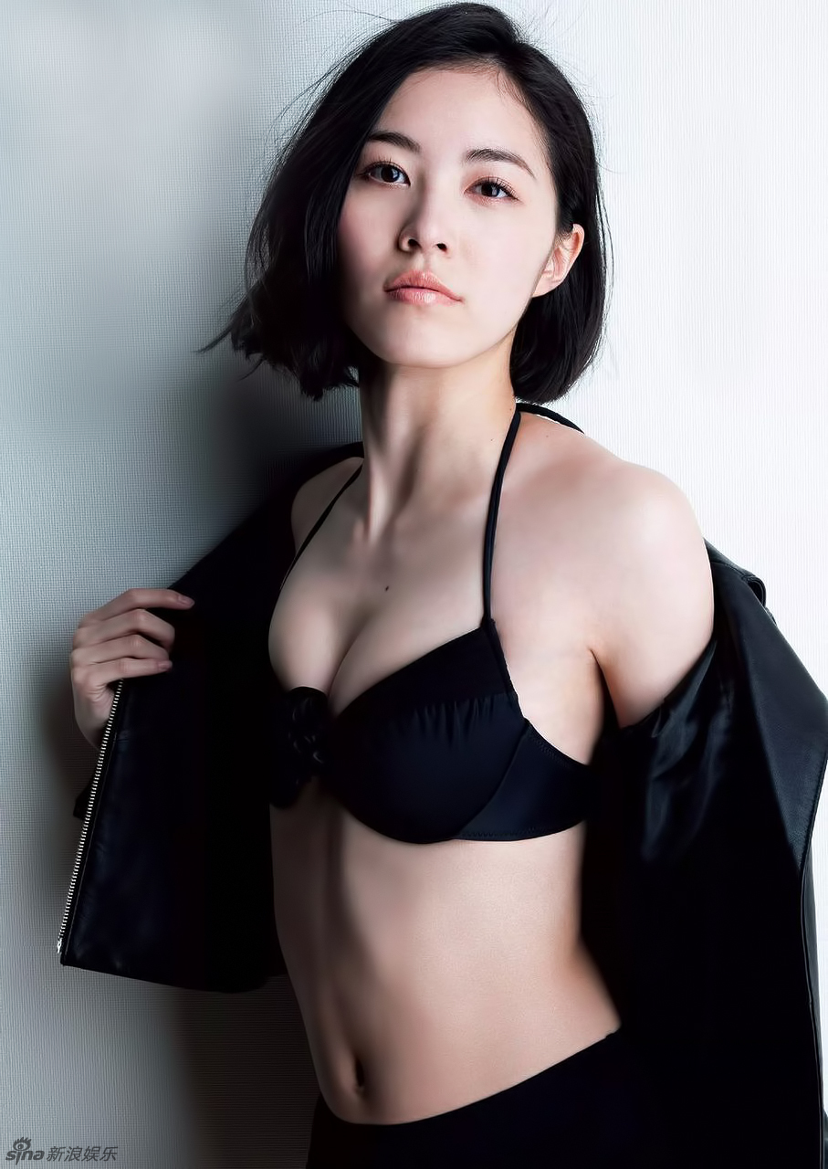 AKB48松井珠理奈性感写真 18岁少女身材完美