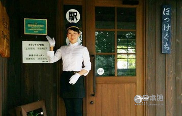 泪腺崩坏，日本女高中生与火车站的感人故事