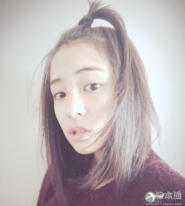 女星广濑铃晨起素颜照曝光 居家风格太可爱 女星广濑铃晨起素颜照曝光 居家风格太可爱