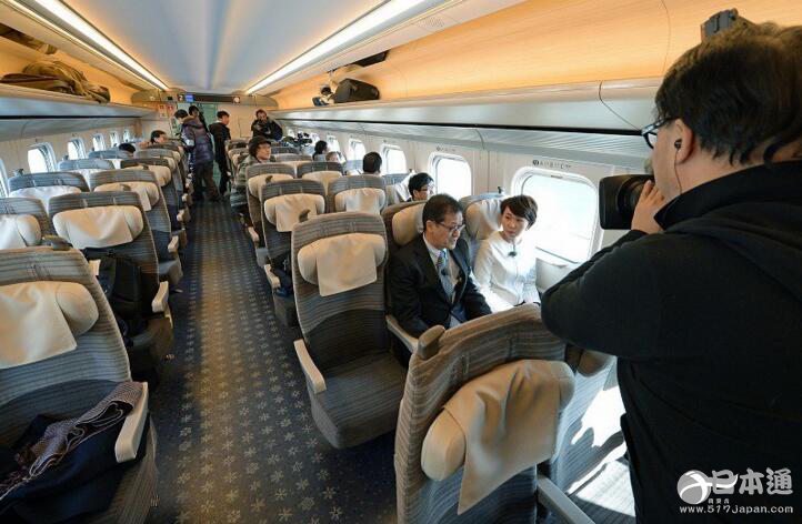 日本北海道新干线举办最新型车辆&ldquo;H5系&rdquo;试乘会