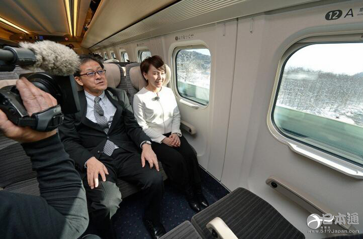 日本北海道新干线举办最新型车辆&ldquo;H5系&rdquo;试乘会