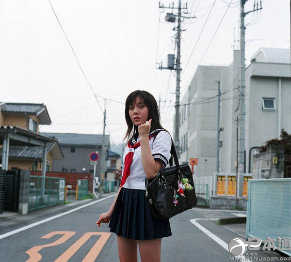 日本女高中生援助交际的背后……