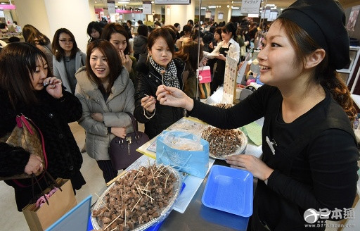 日本情人节商战白热化 巧克力商品热销