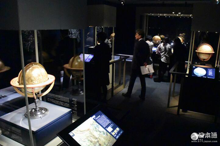 在东京品川区体验通过VR技术进入地球仪和天体仪 在东京品川区体验通过VR技术进入地球仪和天体仪