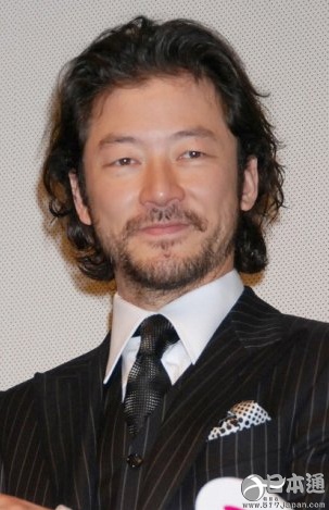 那些蓄了胡子更帅气的日本男星排名TOP10