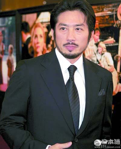 那些蓄了胡子更帅气的日本男星排名TOP10