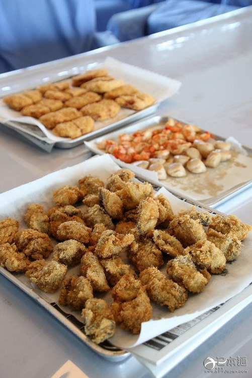 【多图】日本海上保安厅巡视船的美味海鲜咖喱