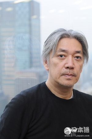 大叔控福利：白发造型出众的日本男性名人排行