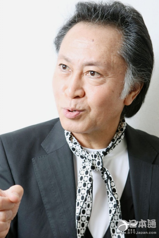 大叔控福利：白发造型出众的日本男性名人排行