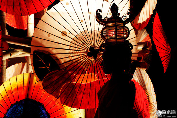 山鹿灯笼浪漫・百华百彩