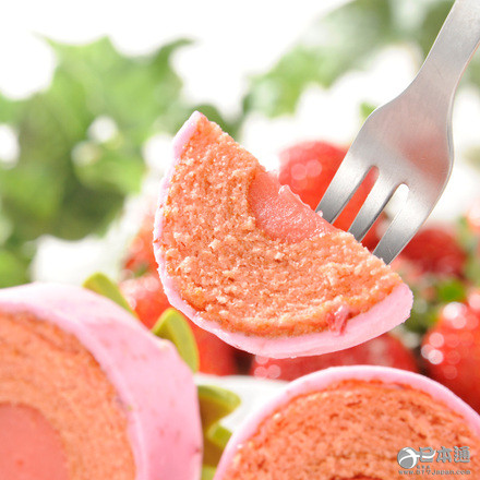 茨城县&ldquo;深作农园&rdquo;推出蜜瓜和草莓年轮蛋糕