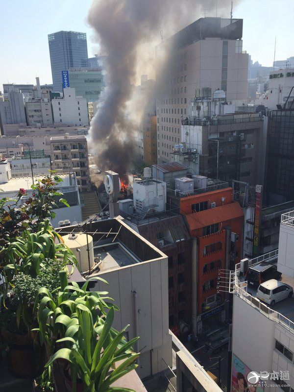 东京都新宿区歌舞伎町&bull;新宿黄金街大范围起火