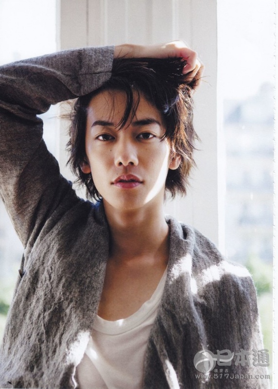 怪你过分美丽:宛如漫画主人公的日本男艺人top10