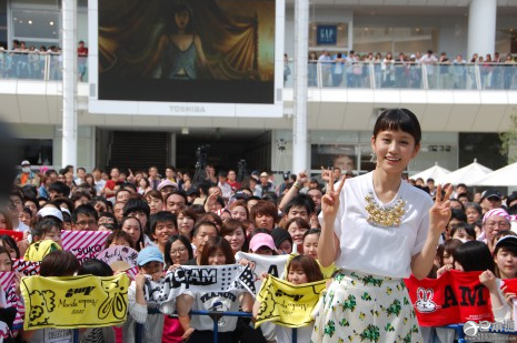 前田敦子首开免费个唱 新专辑22日发布
