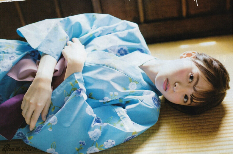 &ldquo;神选美少女&rdquo;斋藤飞鸟夏日写真清新脱俗