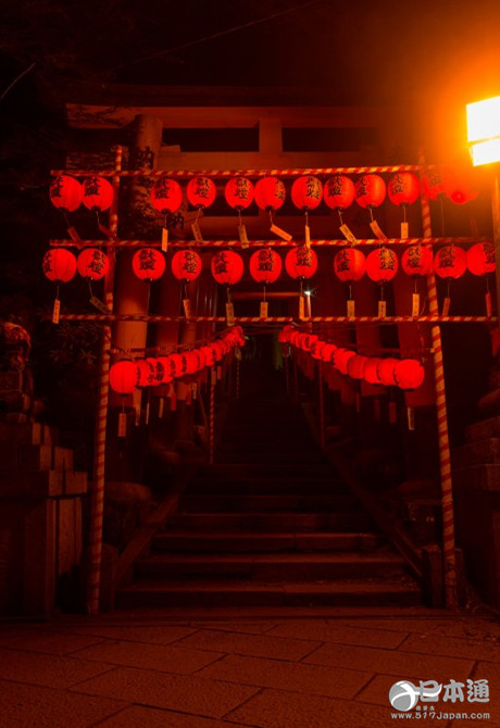 前方异能！本宫祭时的照片让人惊呆了