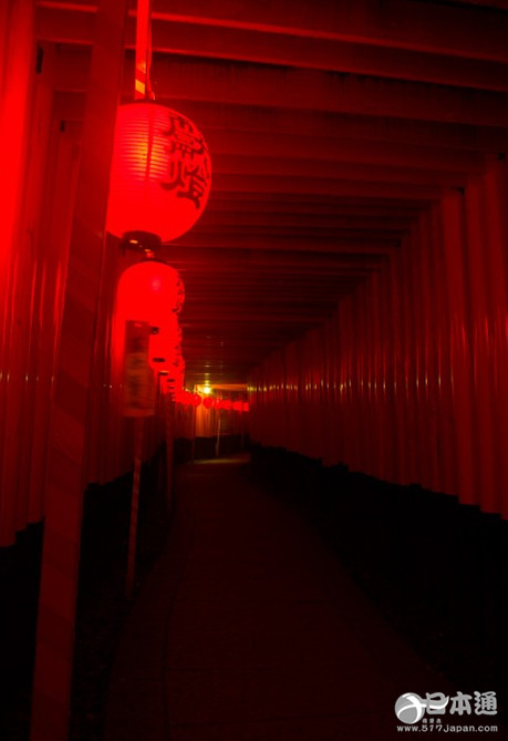 前方异能！本宫祭时的照片让人惊呆了