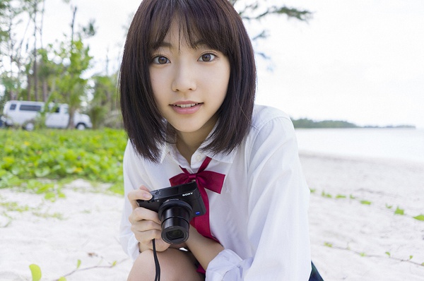 日本新锐女星武田玲奈迎19岁生日 日本通 日本新锐女星武田玲奈迎19岁生日 日本通