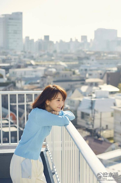 前SKE48成员松井玲奈迎25岁生日