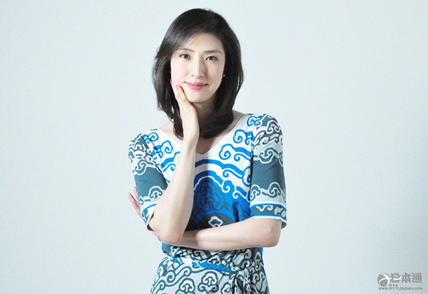 日本女星天海祐希迎49岁生日 日本女星天海祐希迎49岁生日