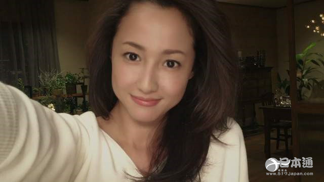 女王气质逆天，好想给这些女星当宠物……