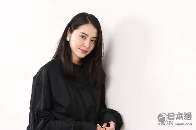 女王气质逆天，好想给这些女星当宠物……
