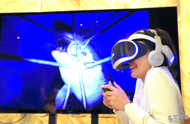索尼正式推出“PS VR” 海外市场同步发售