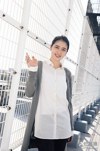 长泽雅美参演《献给你的徽章》 搭档樱井翔演夫妻