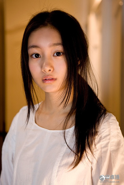 日本女星忽那汐里迎来24岁生日 日本女星忽那汐里迎来24岁生日