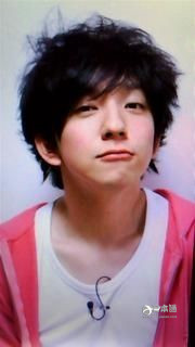 比女生还可爱？男性艺人们的女装