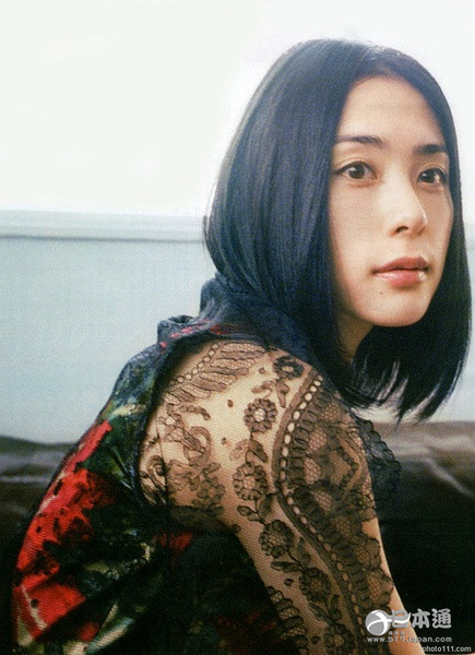 日本女星深津绘里迎来44岁生日 日本女星深津绘里迎来44岁生日