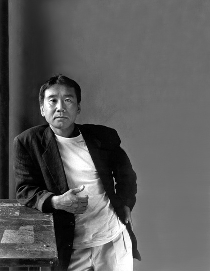 日本人气作家村上春树迎来68岁生日