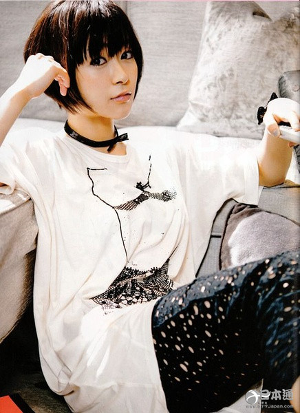 日本女歌手宇多田光迎来34岁生日