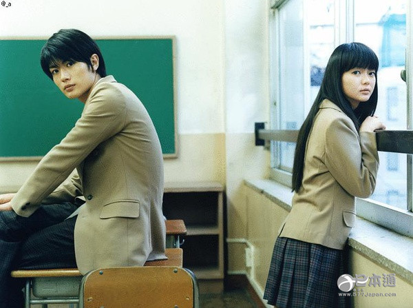 日本女演员多部未华子迎来28岁生日