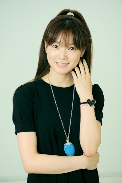 日本女性声优远藤绫迎来37岁生日