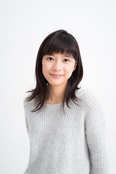 日本女演员芳根京子迎来20岁生日