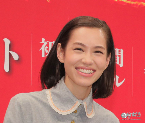 女演员水原希子发文质疑日本的英语教育 女演员水原希子发文质疑日本的英语教育