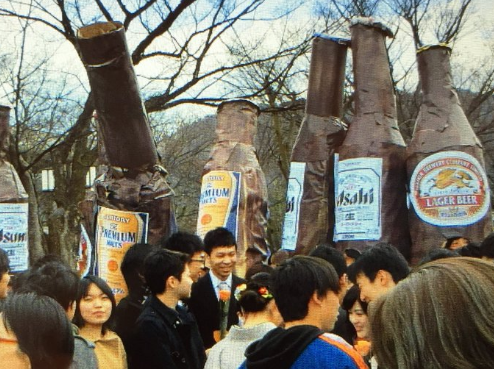 京都大学VS东京大学！不同画风的毕业典礼，你更喜欢那个？