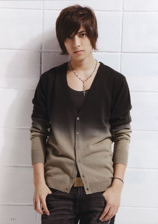 日本男星山下智久迎来32岁生日