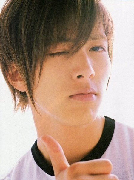 日本男星山下智久迎来32岁生日