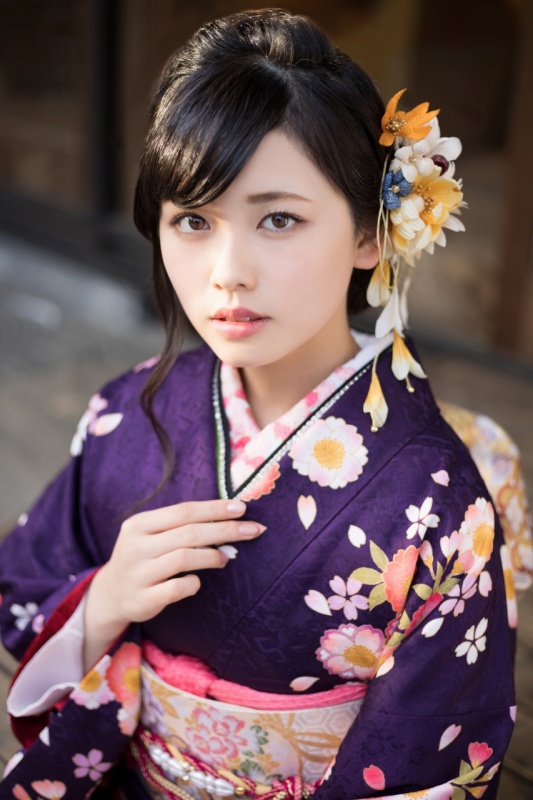 日本女星小芝风花迎来20岁生日