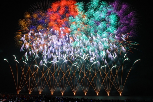 2017年夏天，日本这些花火大会一定不可错过！