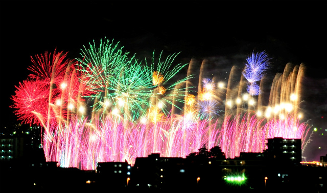 2017年夏天，日本这些花火大会一定不可错过！