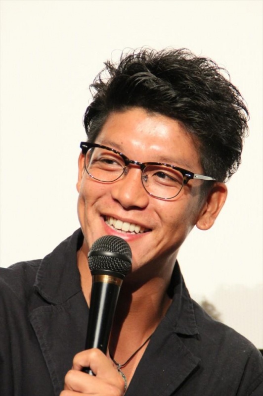 日本音乐家演员骏河太郎迎来39岁生日