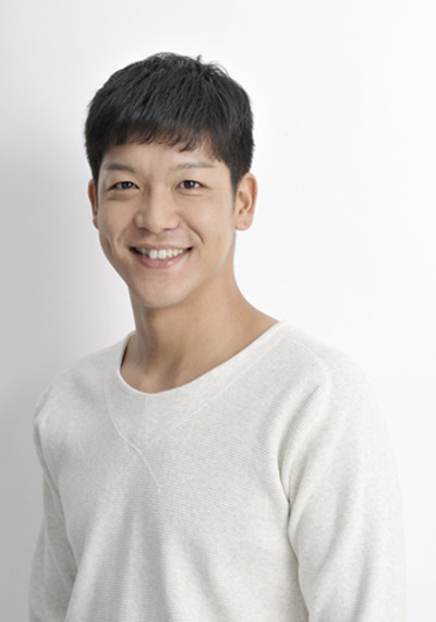 日本音乐家、演员骏河太郎迎来39岁生日