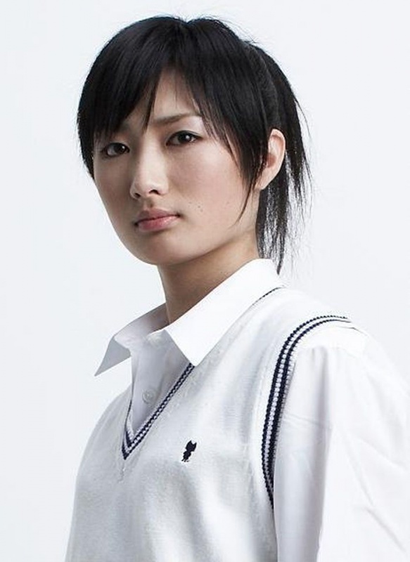 日本动作系女演员武田梨奈迎来26岁生日