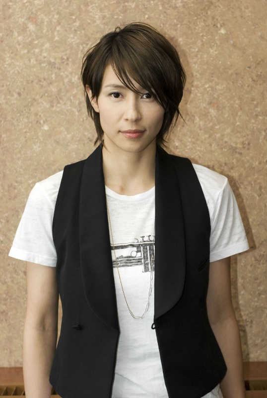日本女演员水野美纪迎来43岁生日