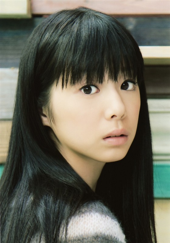 精灵美女！日本女星夏帆迎来26岁生日